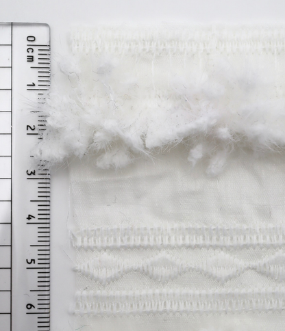 【25SS-138】起毛ボーダー刺繍シアータフタ　/0.5ｙあたり = ～1600円