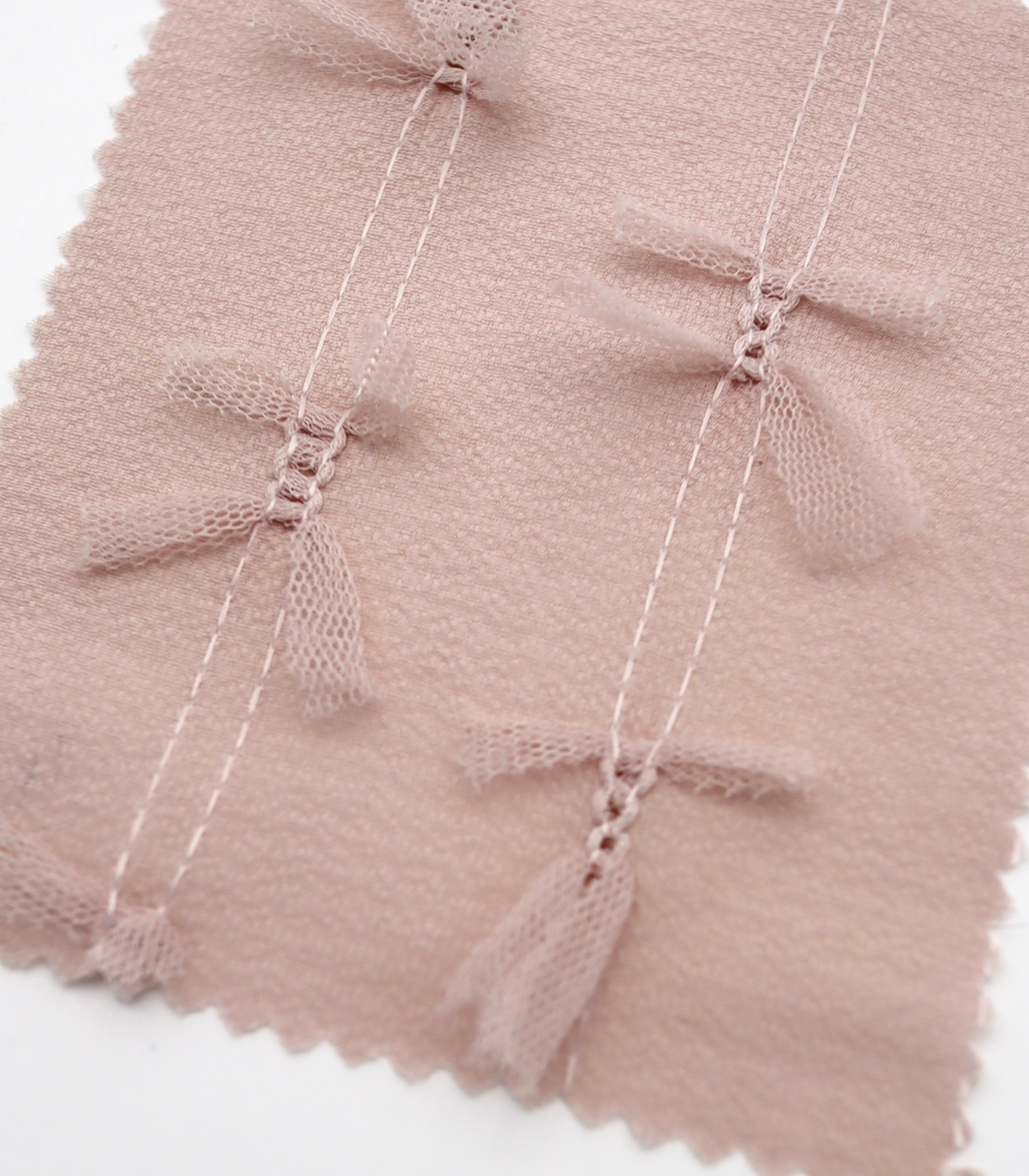 【25SS-144】チュールリボン付きストライプステッチシフォンジョーゼット　/0.5ｙあたり = ～1000円