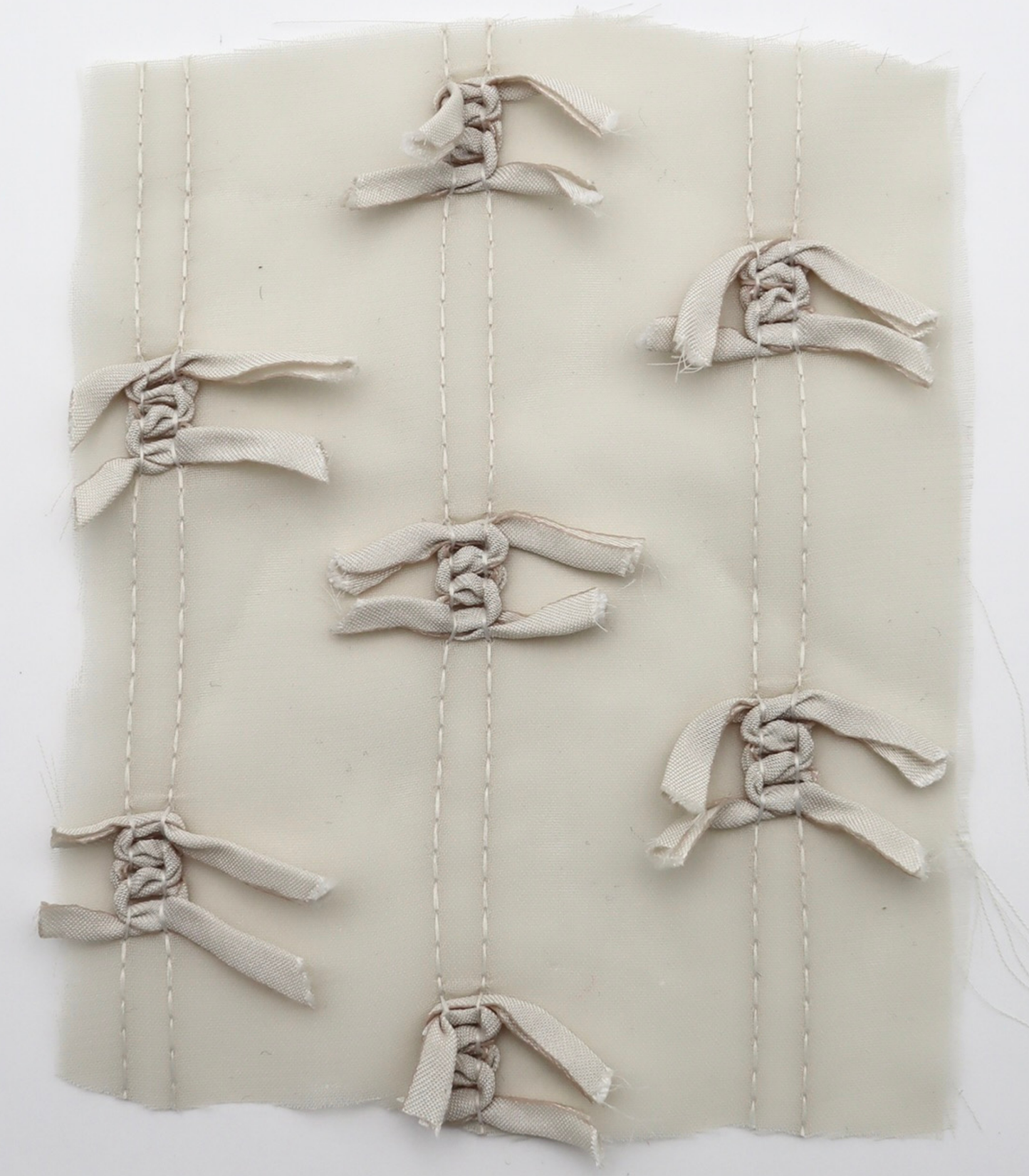 【25SS-143】サテンリボン付きストライプステッチシフォン　/0.5ｙあたり = ～1020円