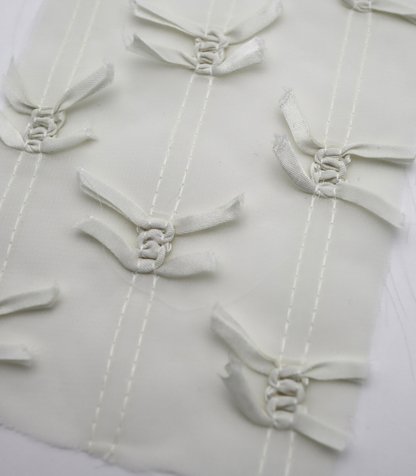 【25SS-143】サテンリボン付きストライプステッチシフォン　/0.5ｙあたり = ～1020円