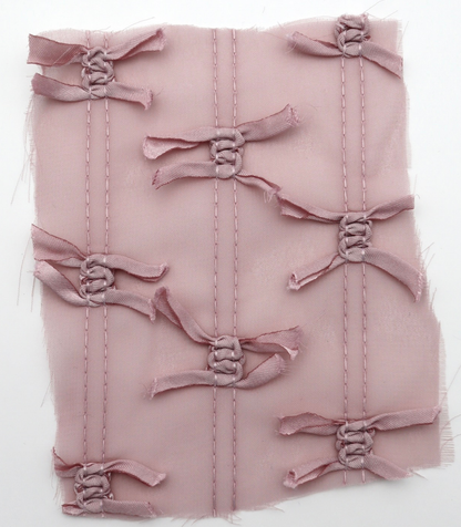 【25SS-143】サテンリボン付きストライプステッチシフォン　/0.5ｙあたり = ～1020円