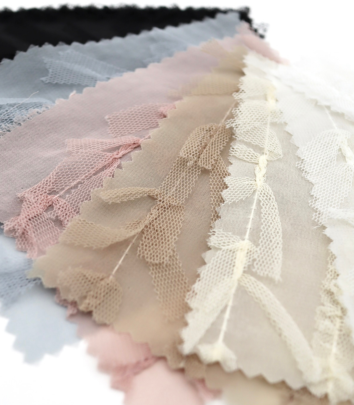 【25SS-063】チュールフリル×チュールリボン付きシフォン　/0.5ｙあたり = ～ 915円