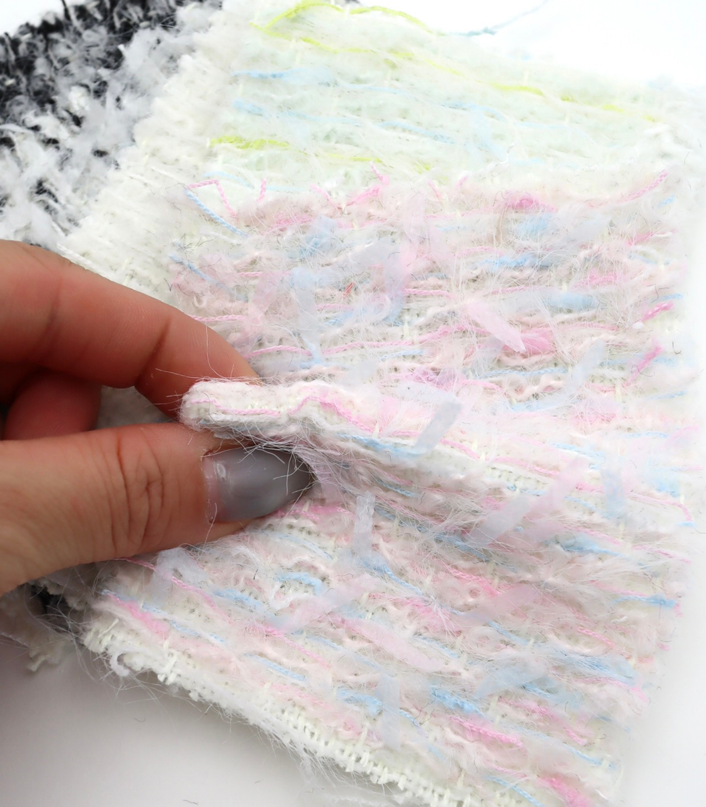 【25SS-064】ふわふわシャギーヤーン起毛ミックスツイード　/0.5ｙあたり = ～1340円