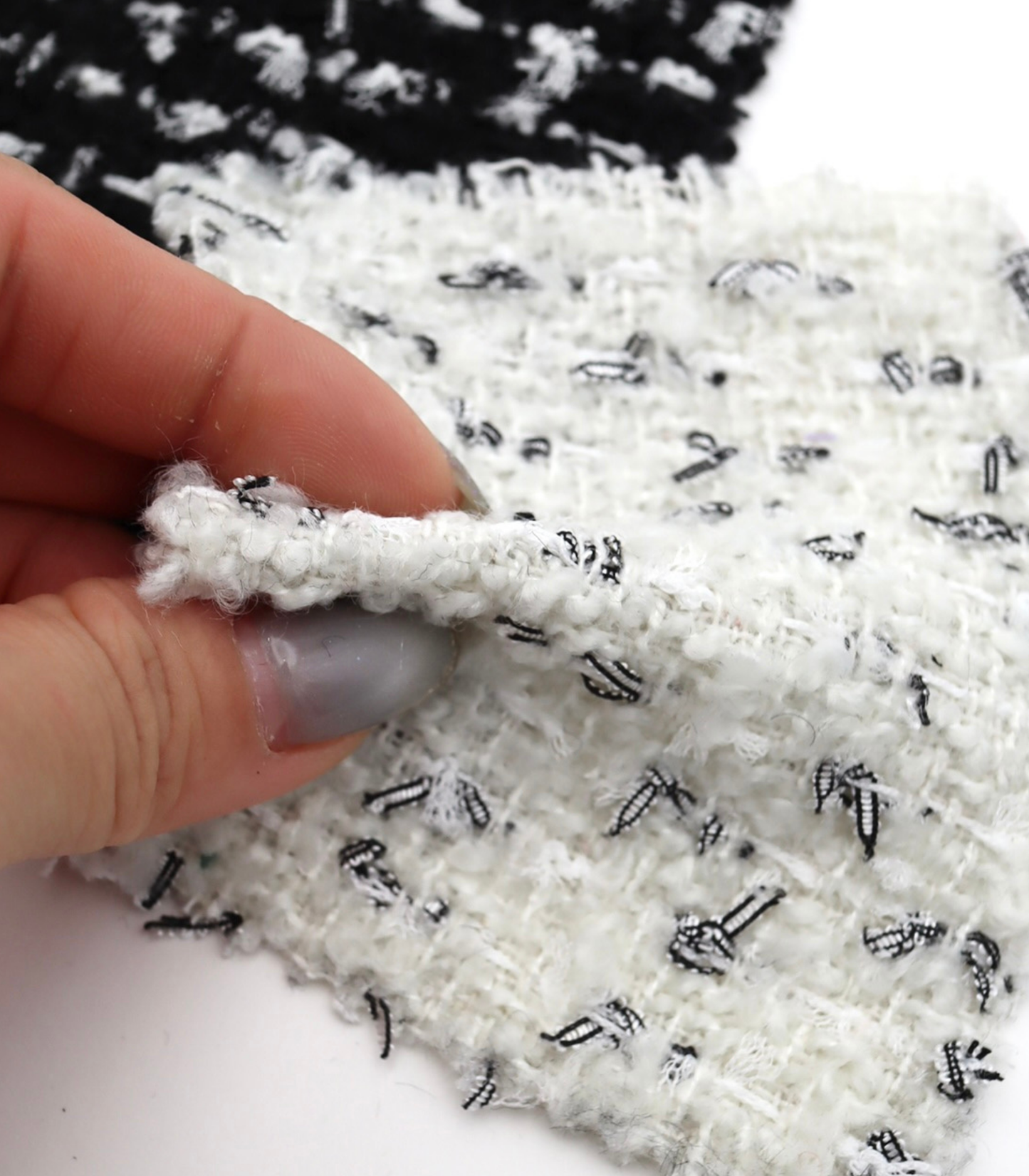 【25SS-142】チュールフリンジヤーンミックスツイード　/0.5ｙあたり = ～ 1290円