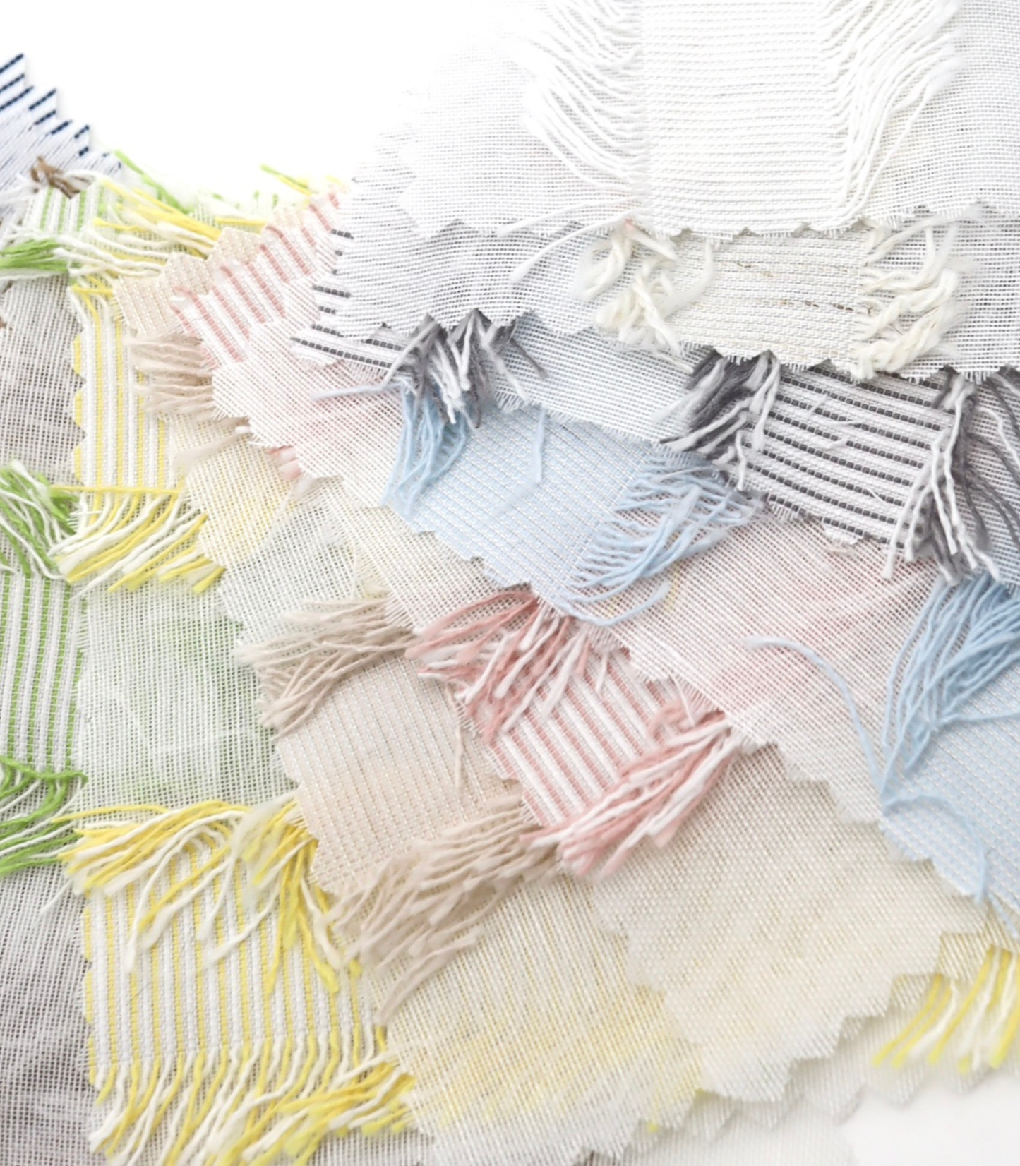 【25SS-308】フリンジジャガードシアーローン　/0.5ｙあたり = ～ 925円