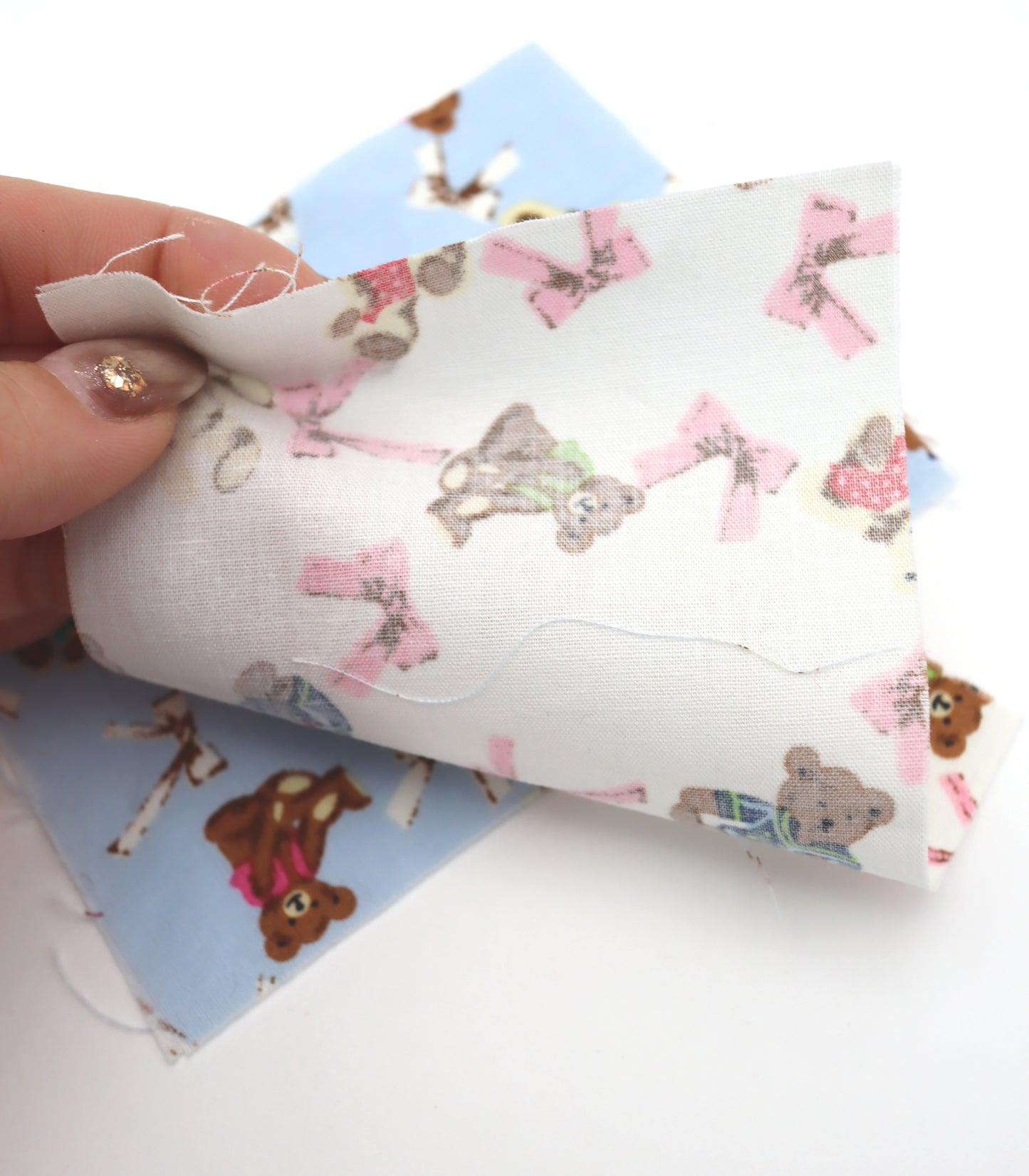 【25SS-235】おしゃれくまちゃん×リボンプリント綿ローン　/0.5ｙあたり = ～770円