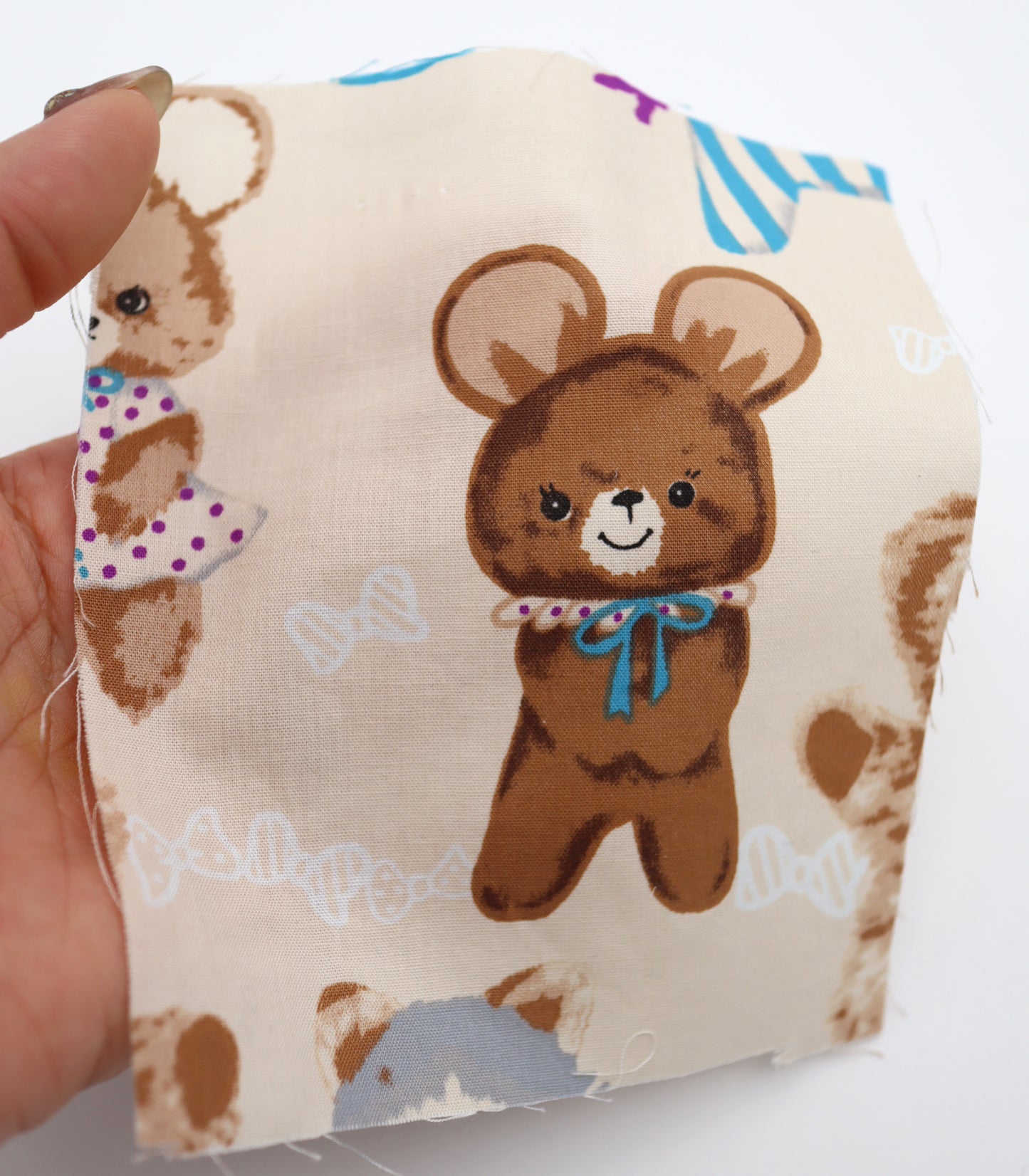 【25SS-236】アニマルズ×リボンプリント綿ローン　/0.5ｙあたり = ～685円