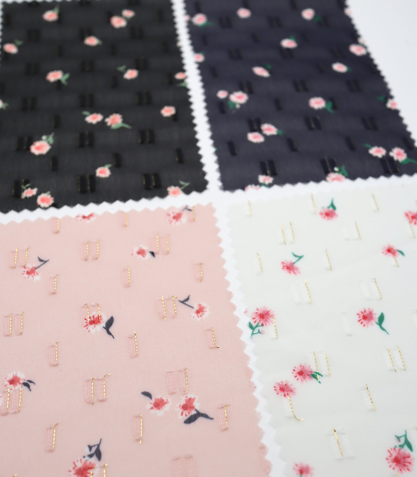 【25SS-237】小花柄プリントカットドビーシフォン　/0.5ｙあたり = ～785円