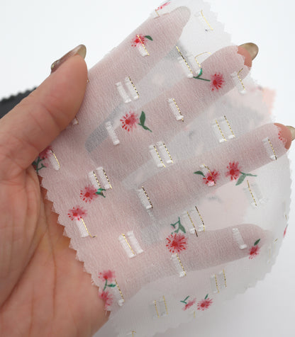 【25SS-237】小花柄プリントカットドビーシフォン　/0.5ｙあたり = ～785円