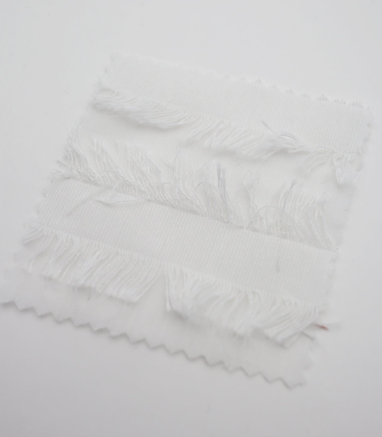 【25SS-308】フリンジジャガードシアーローン　/0.5ｙあたり = ～ 925円