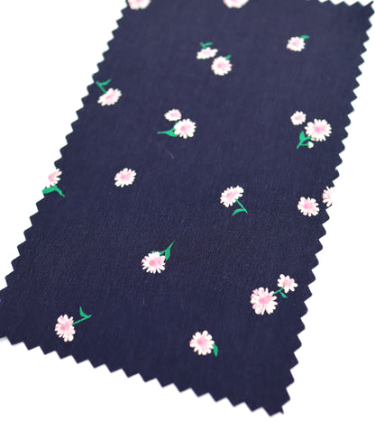 【25SS-238】小花柄プリントデシン　/0.5ｙあたり = ～765円