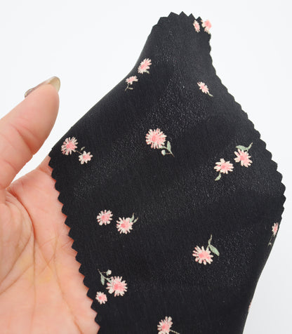 【25SS-238】小花柄プリントデシン　/0.5ｙあたり = ～765円