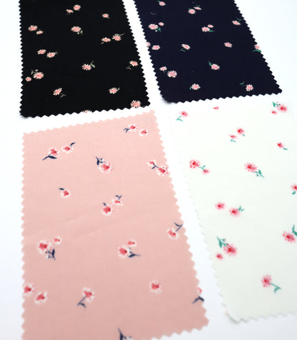 【25SS-238】小花柄プリントデシン　/0.5ｙあたり = ～765円