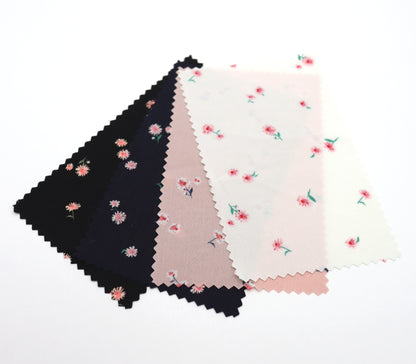 【25SS-238】小花柄プリントデシン　/0.5ｙあたり = ～765円