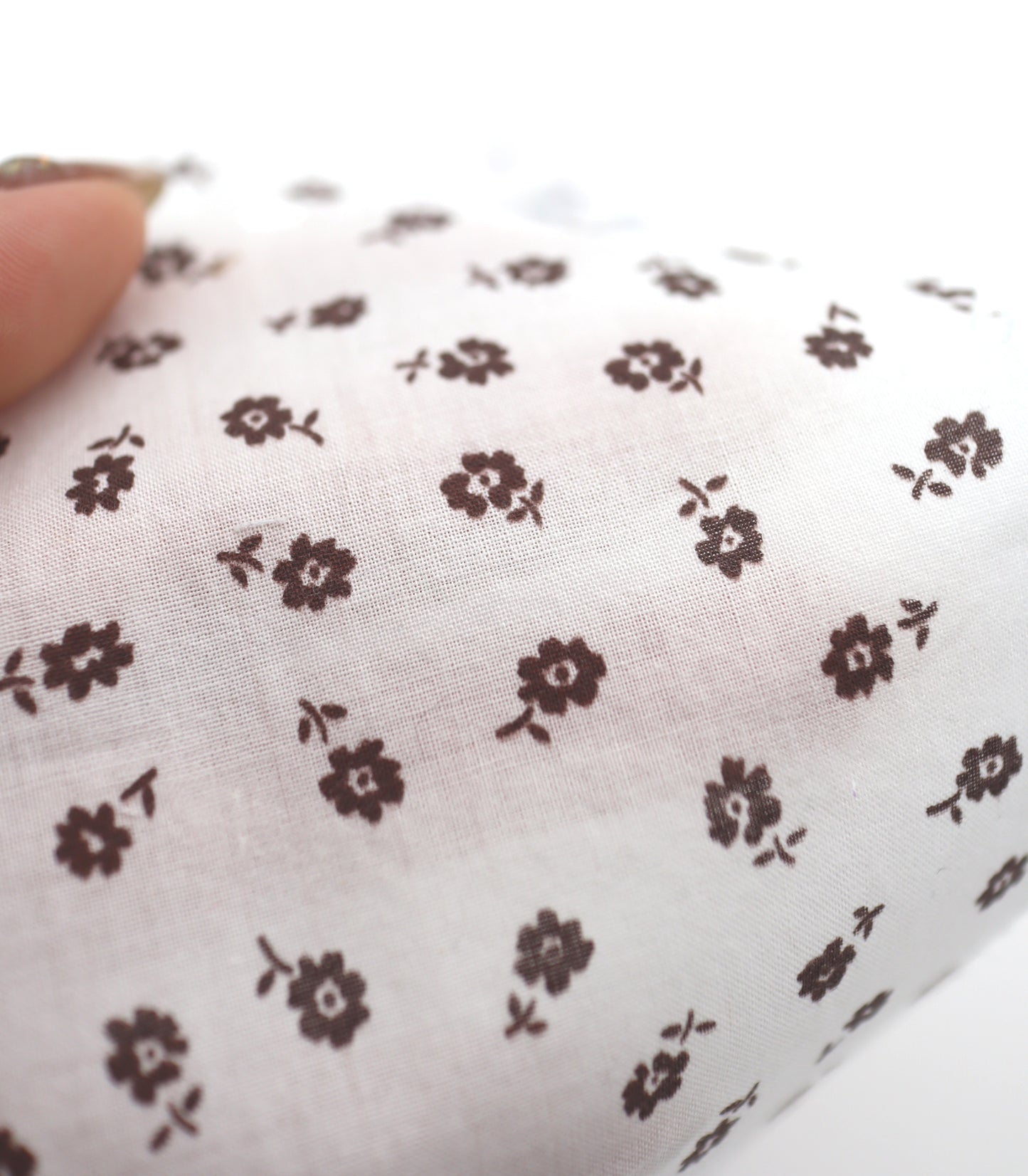 【25SS-255】小花柄プリント綿ローン　/0.5ｙあたり = ～625円