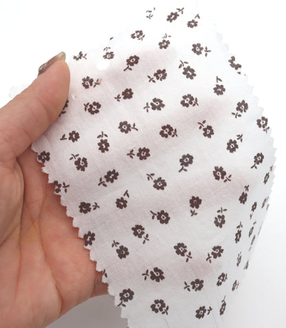 【25SS-255】小花柄プリント綿ローン　/0.5ｙあたり = ～625円