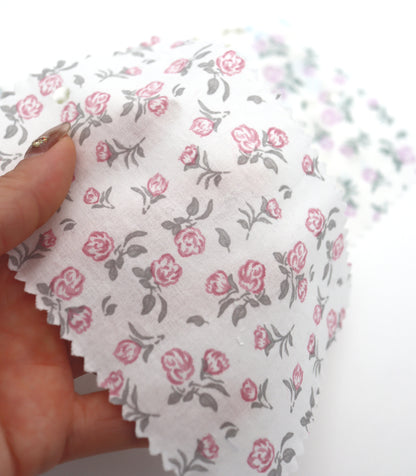 【25SS-256】ローズプリント綿ローン　/0.5ｙあたり = ～625円