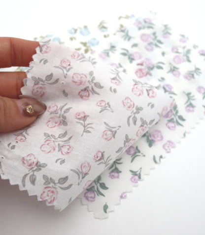 【25SS-256】ローズプリント綿ローン　/0.5ｙあたり = ～625円