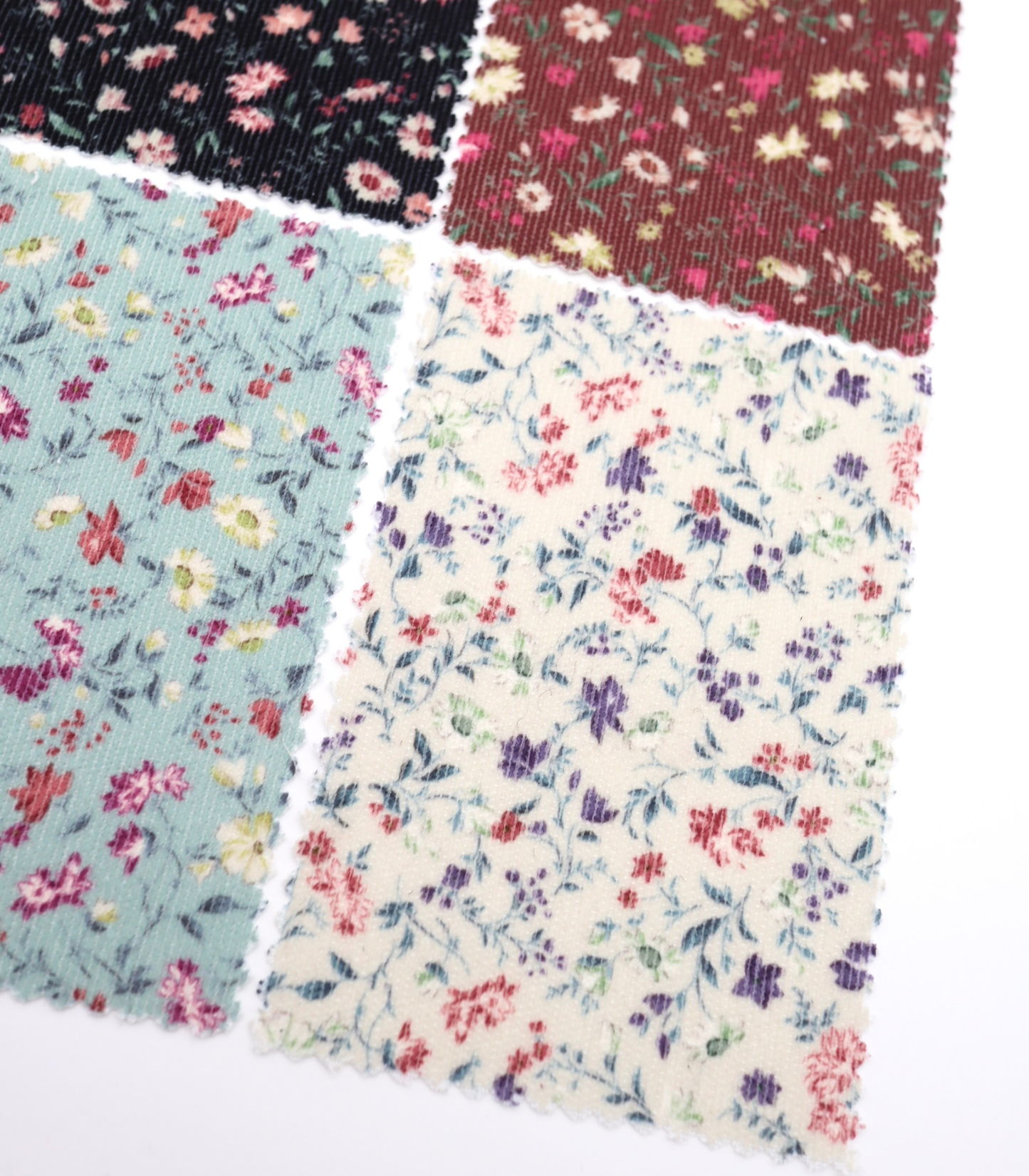 【25SS-126】小花柄プリントコーデュロイ　/0.5ｙあたり=～980円