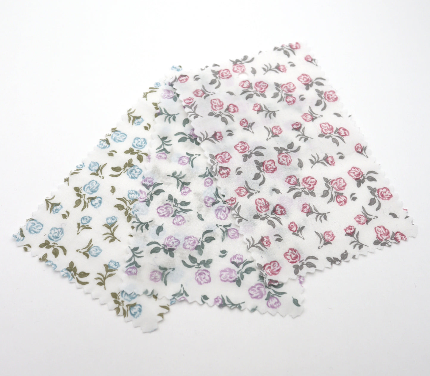 【25SS-256】ローズプリント綿ローン　/0.5ｙあたり = ～625円