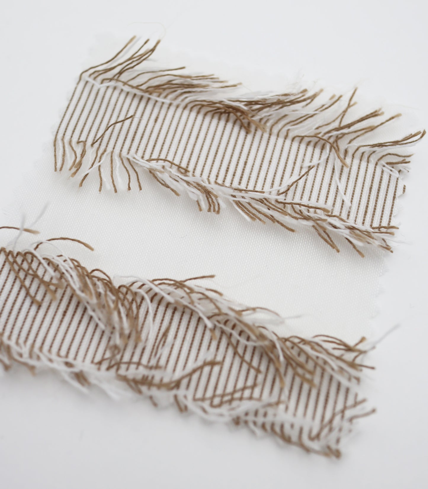 【25SS-308】フリンジジャガードシアーローン　/0.5ｙあたり = ～ 925円