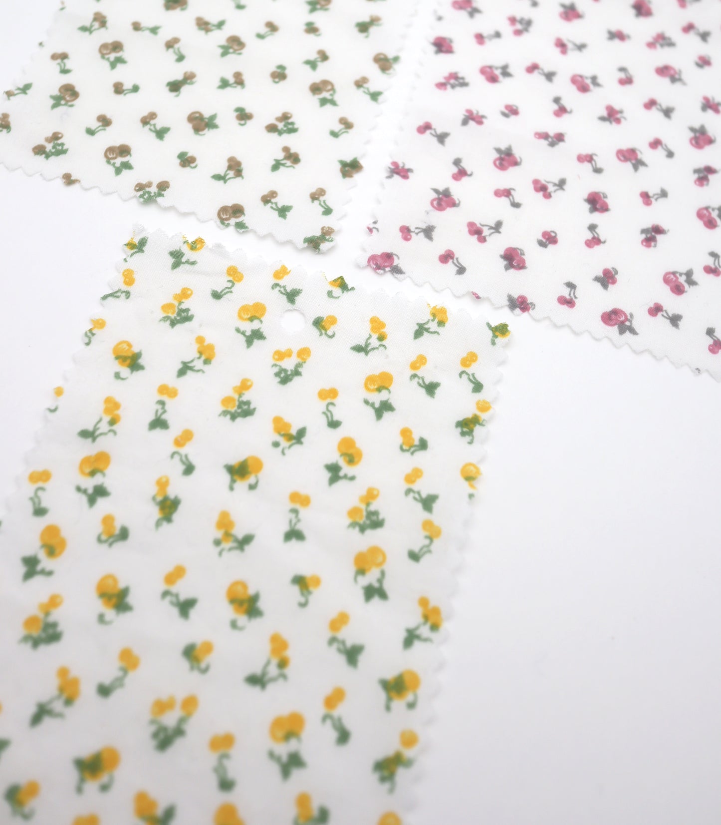 【25SS-257】チェリープリント綿ローン