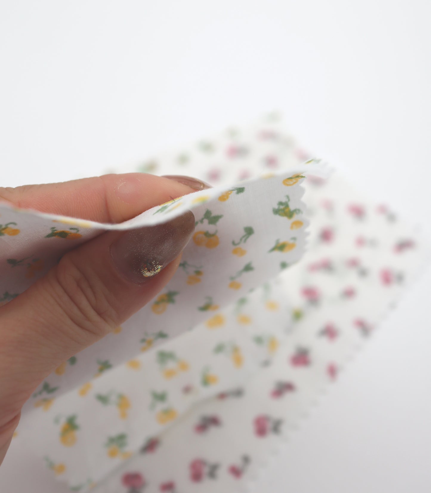 【25SS-257】チェリープリント綿ローン