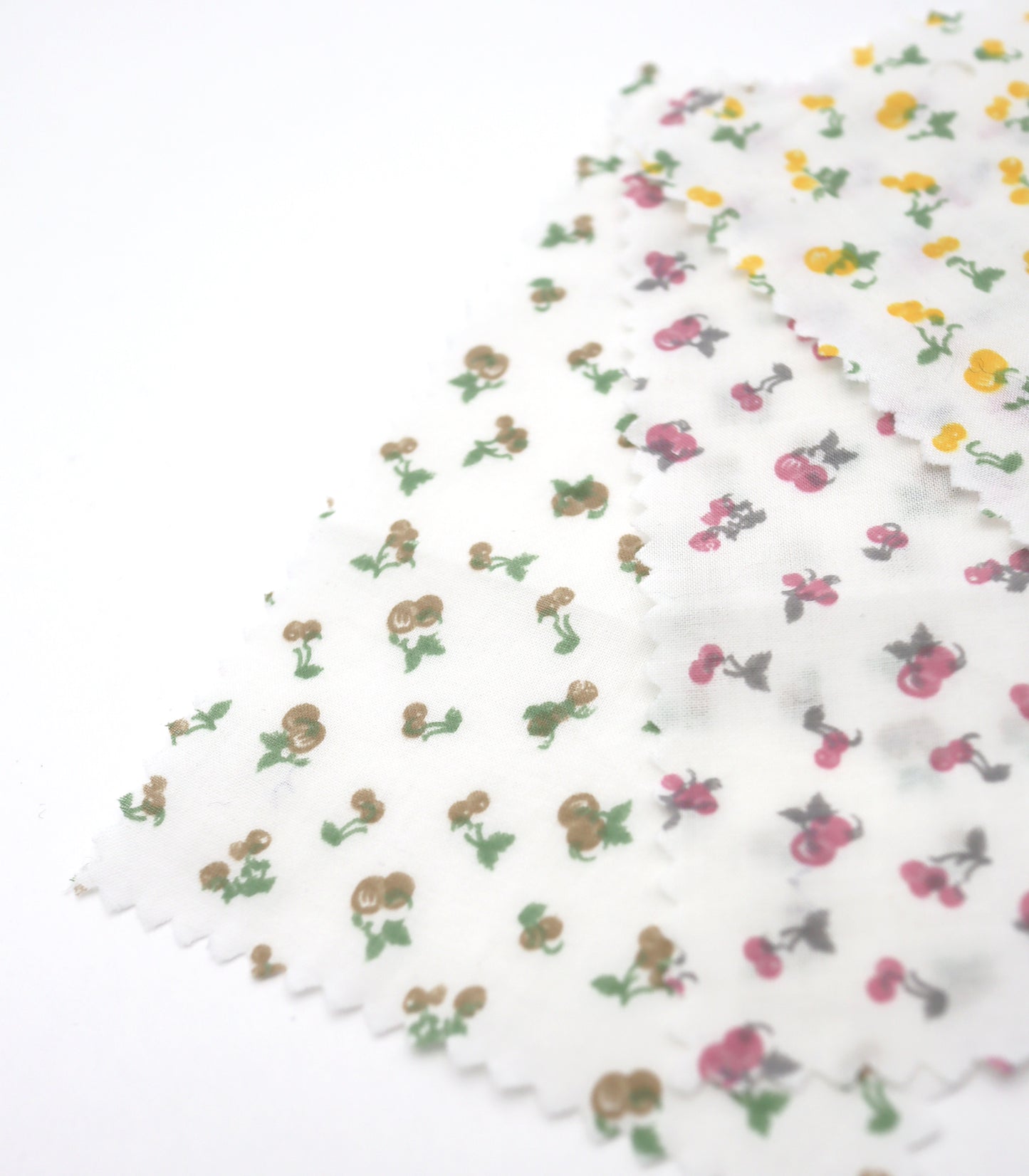 【25SS-257】チェリープリント綿ローン