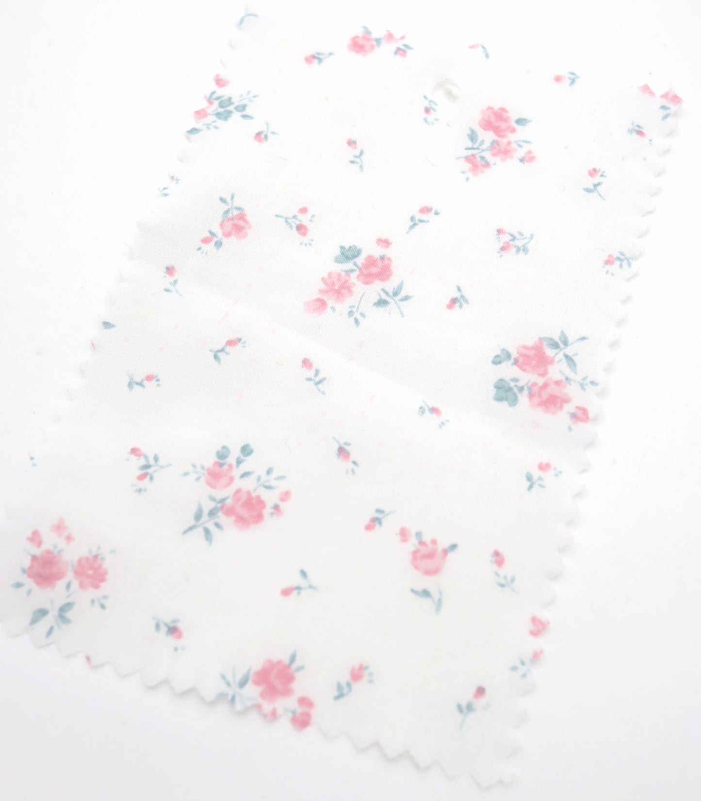 【25SS-258】小花柄プリント綿ローン　/0.5ｙあたり = ～625円