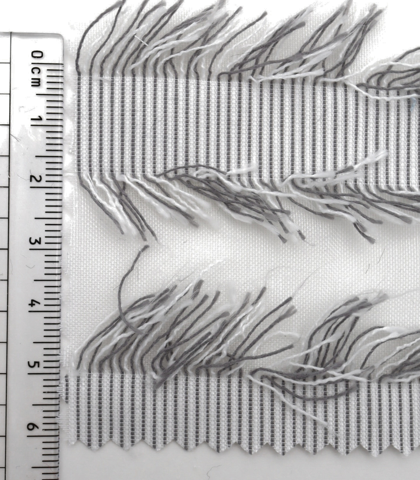 【25SS-308】フリンジジャガードシアーローン　/0.5ｙあたり = ～ 925円