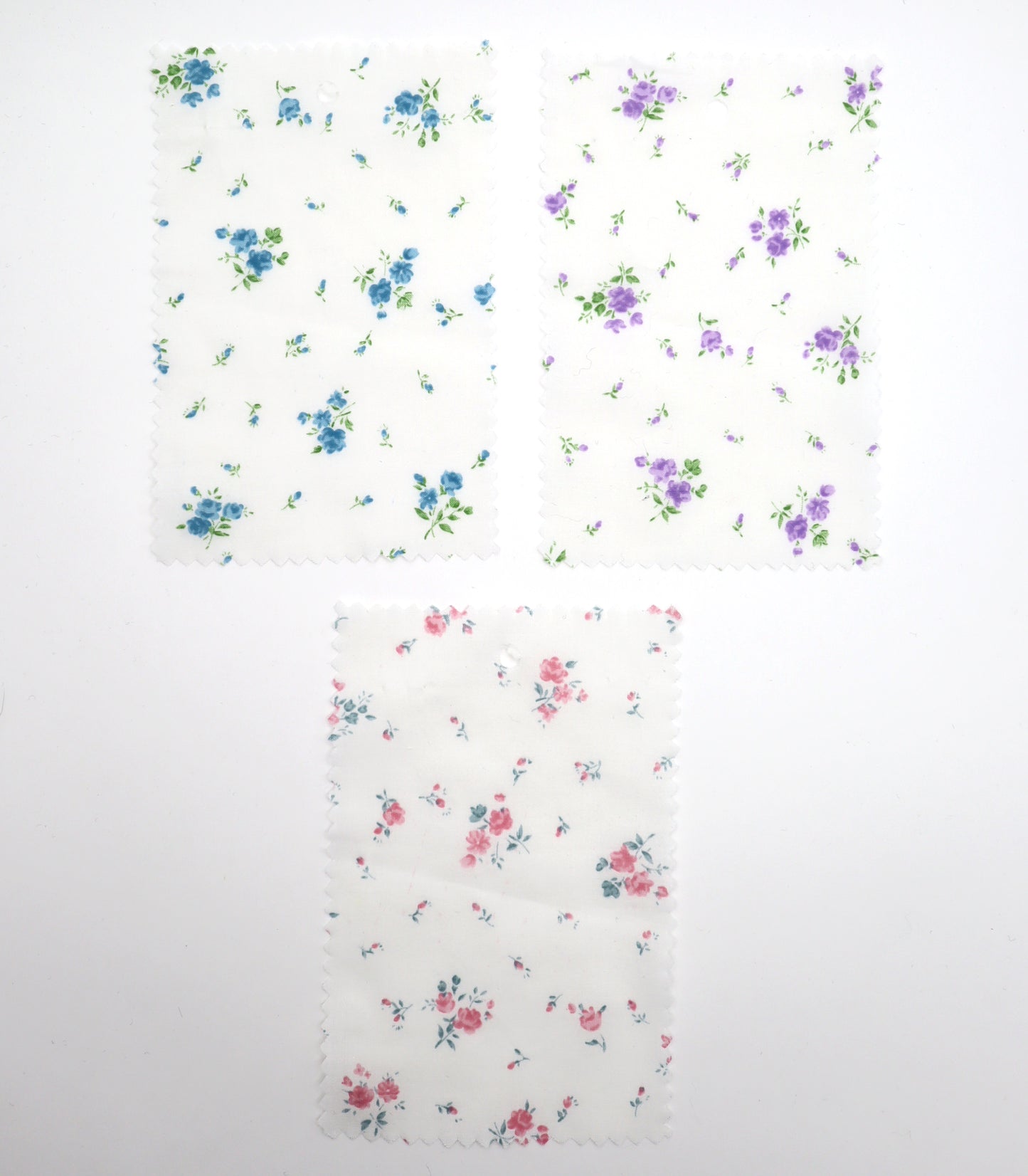 【25SS-258】小花柄プリント綿ローン　/0.5ｙあたり = ～625円