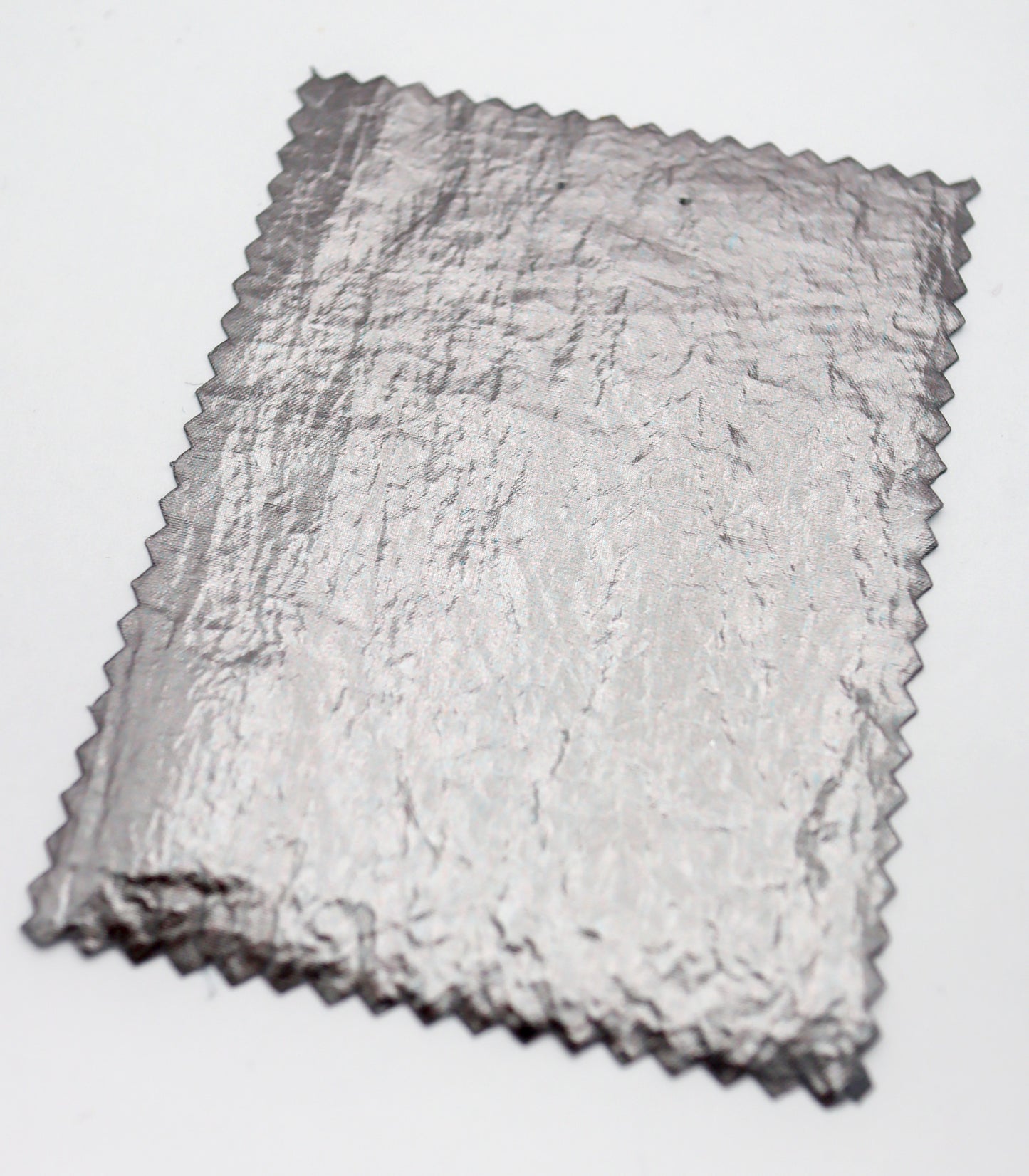 【25SS-306】メタリックプリントタフタ　/0.5ｙあたり = ～ 825円