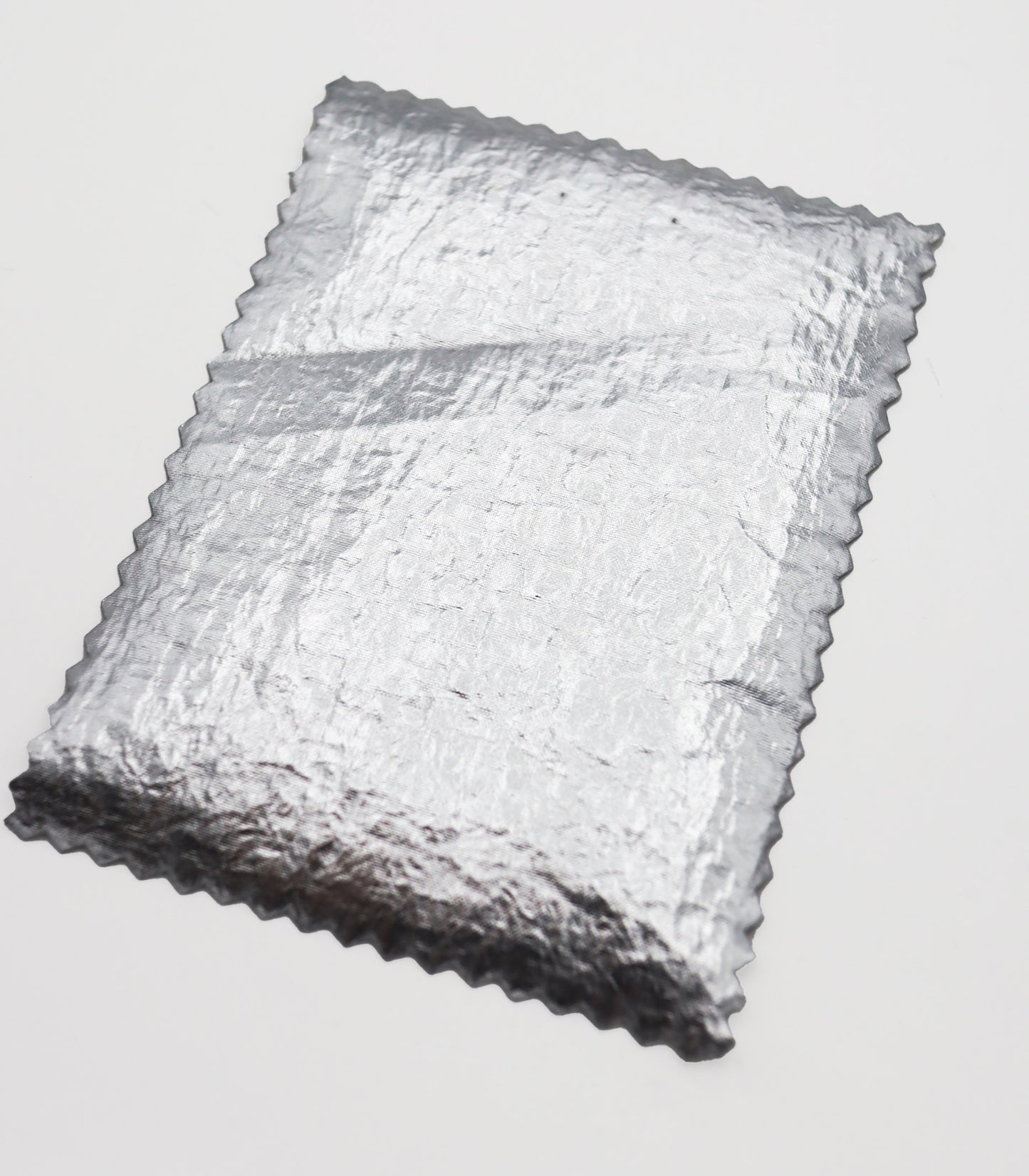 【25SS-306】メタリックプリントタフタ　/0.5ｙあたり = ～ 825円