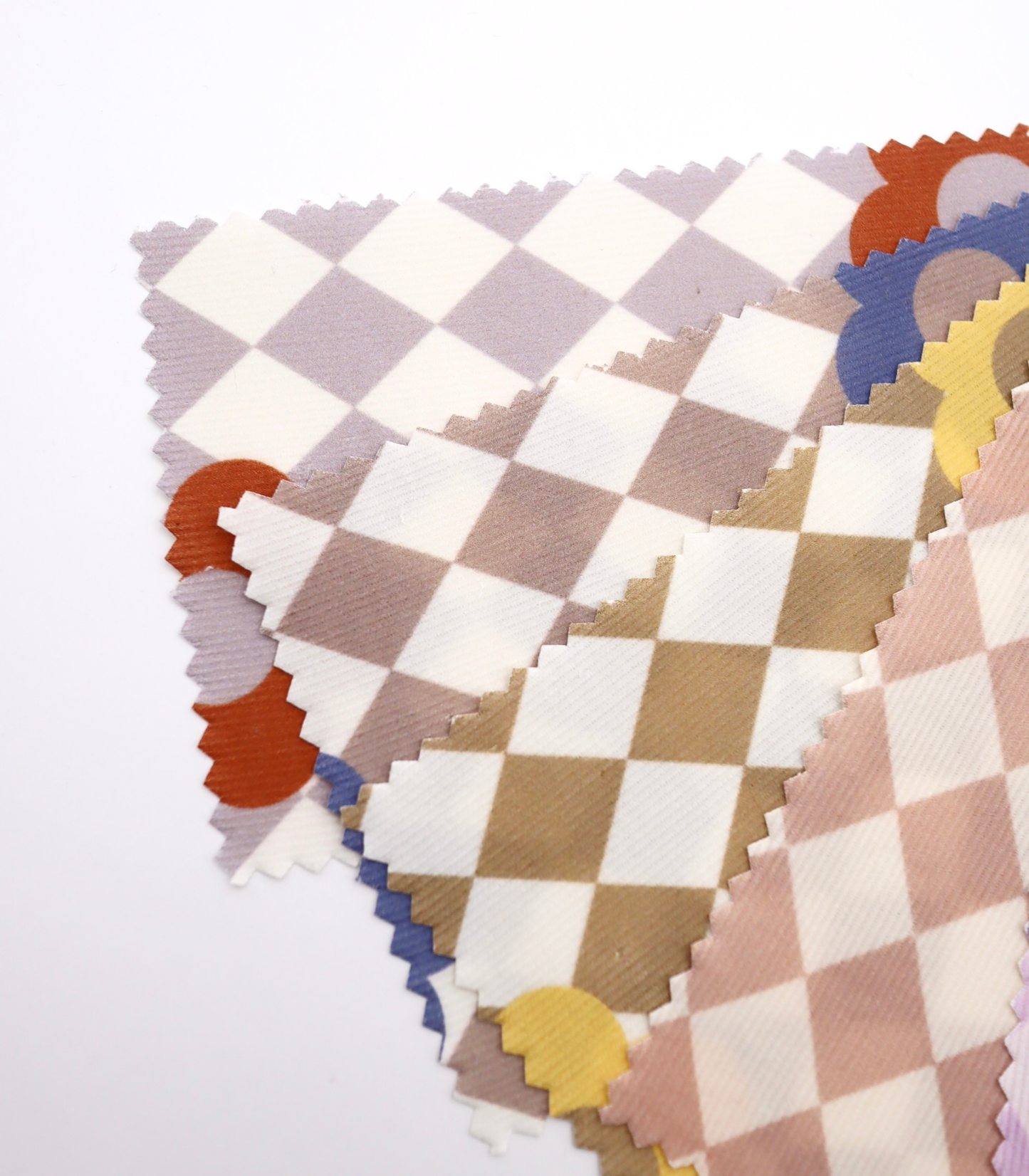 【25SS-120】レトロフラワー×ダイヤチェックプリントコーデュロイ　/0.5ｙあたり=～930円