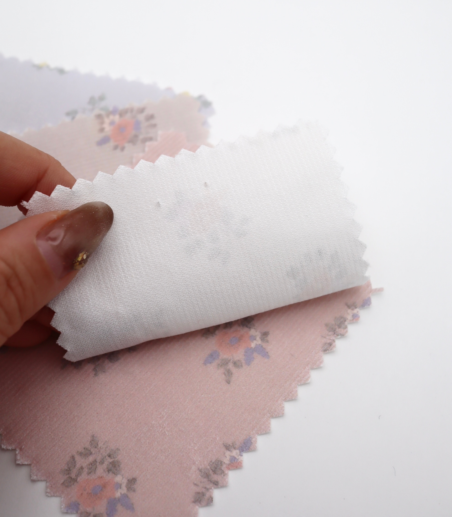 【25SS-118】小花柄プリントコーデュロイ　/0.5ｙあたり=～ 835円