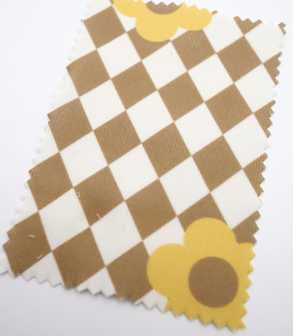 【25SS-120】レトロフラワー×ダイヤチェックプリントコーデュロイ　/0.5ｙあたり=～930円