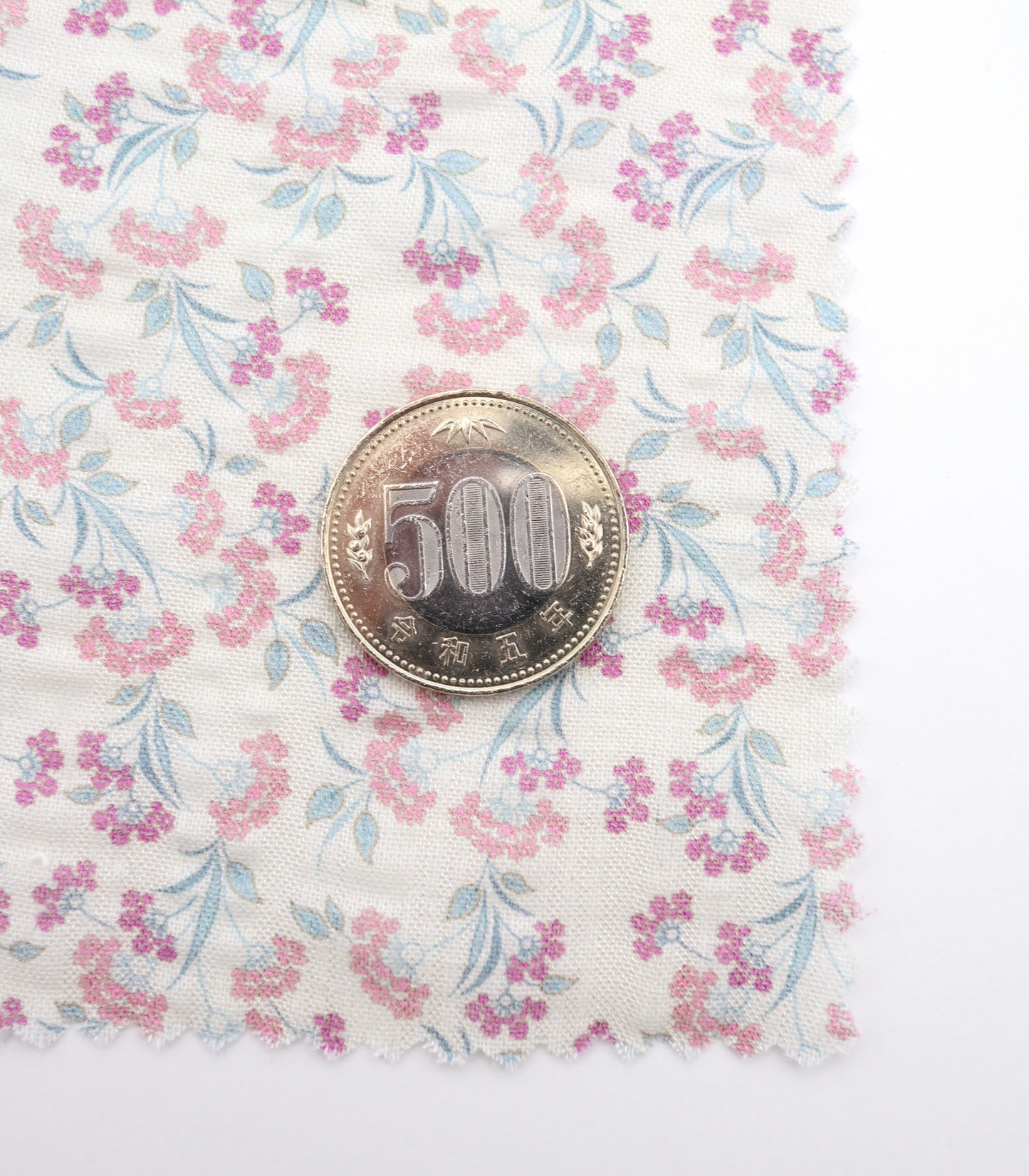 【25SS-413】小花柄プリントヴィンテージワッシャーローン　/0.5ｙあたり=～705円