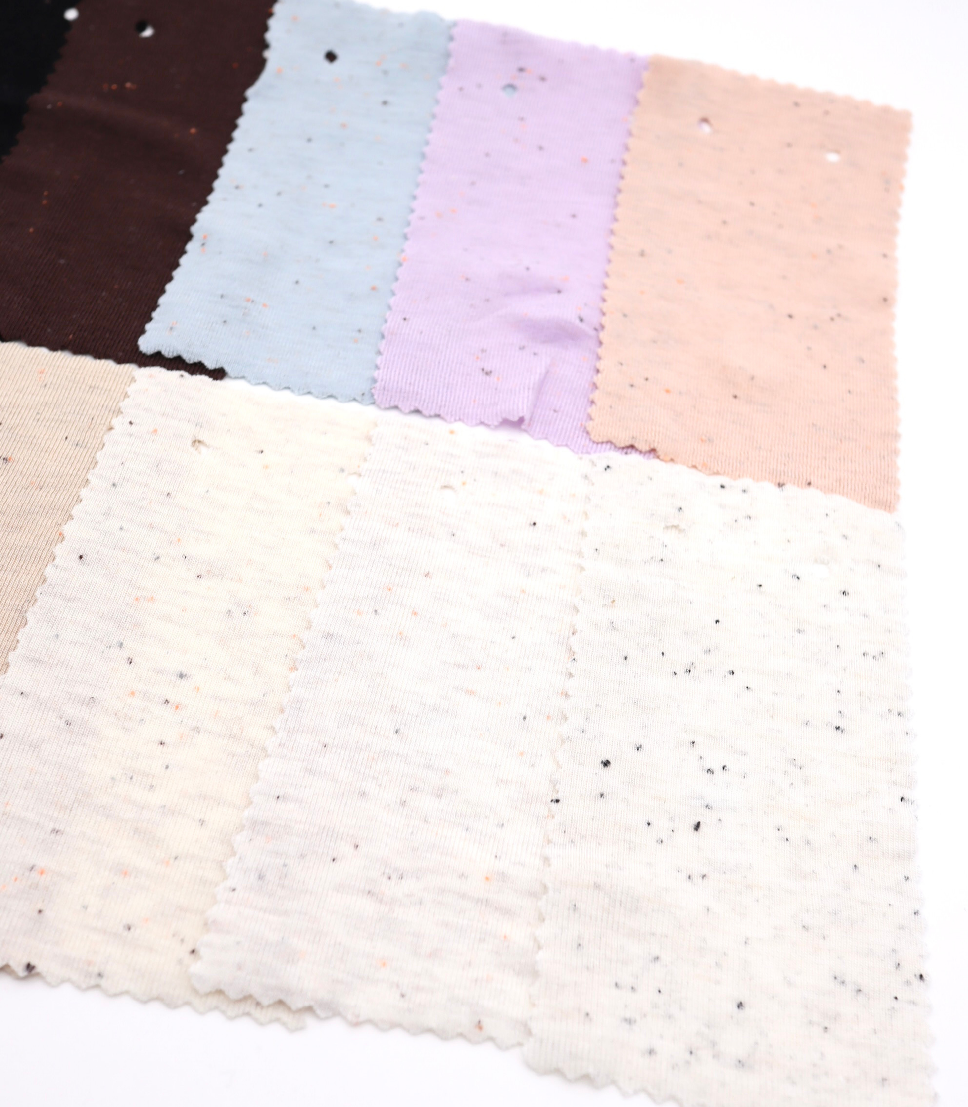 韓国生地カラフル糸入りつぶつぶフライス　アイボリー　オフ　シロ
