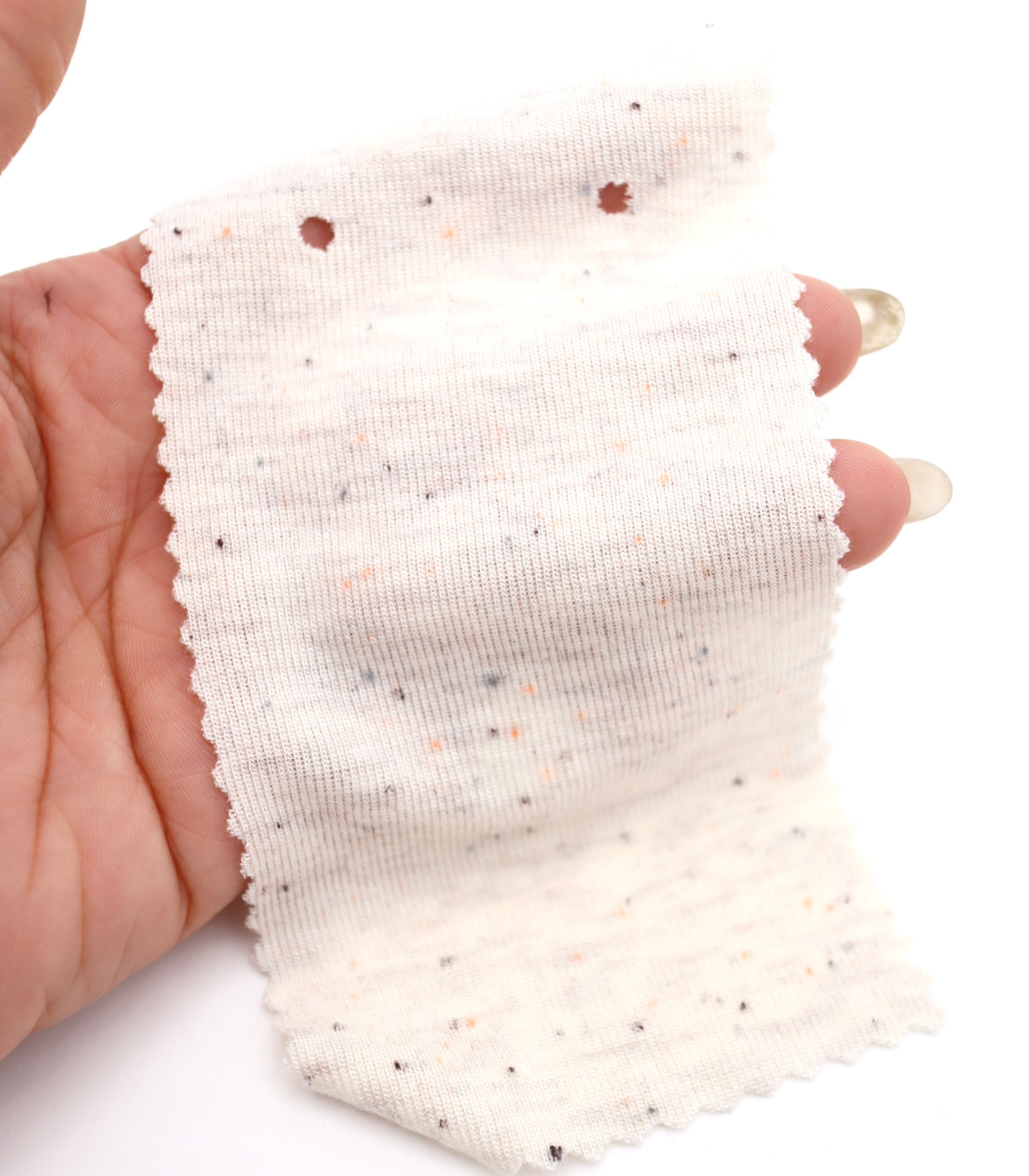 韓国生地カラフル糸入りつぶつぶフライス　素材感　シロ