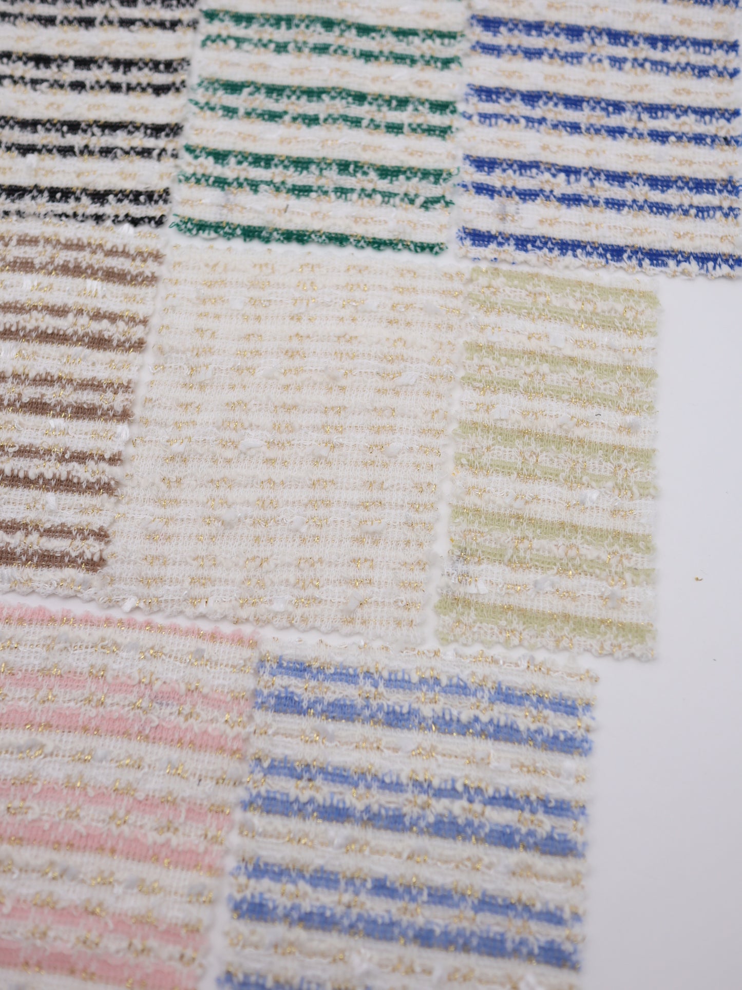 ストレッチ性あるツイード見えラメ糸入りニット生地【26SS-071】