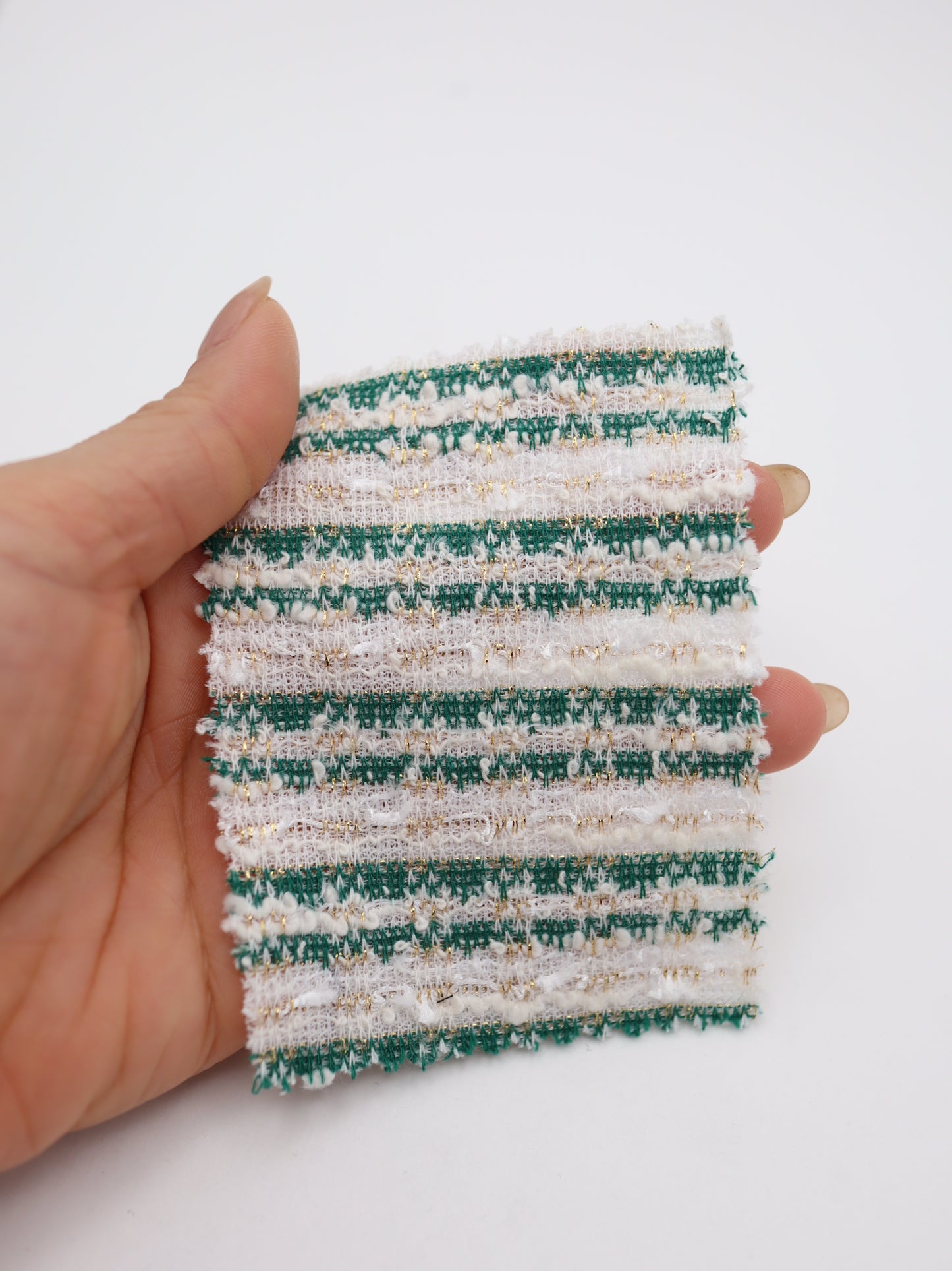 ストレッチ性あるツイード見えラメ糸入りニット生地【26SS-071】