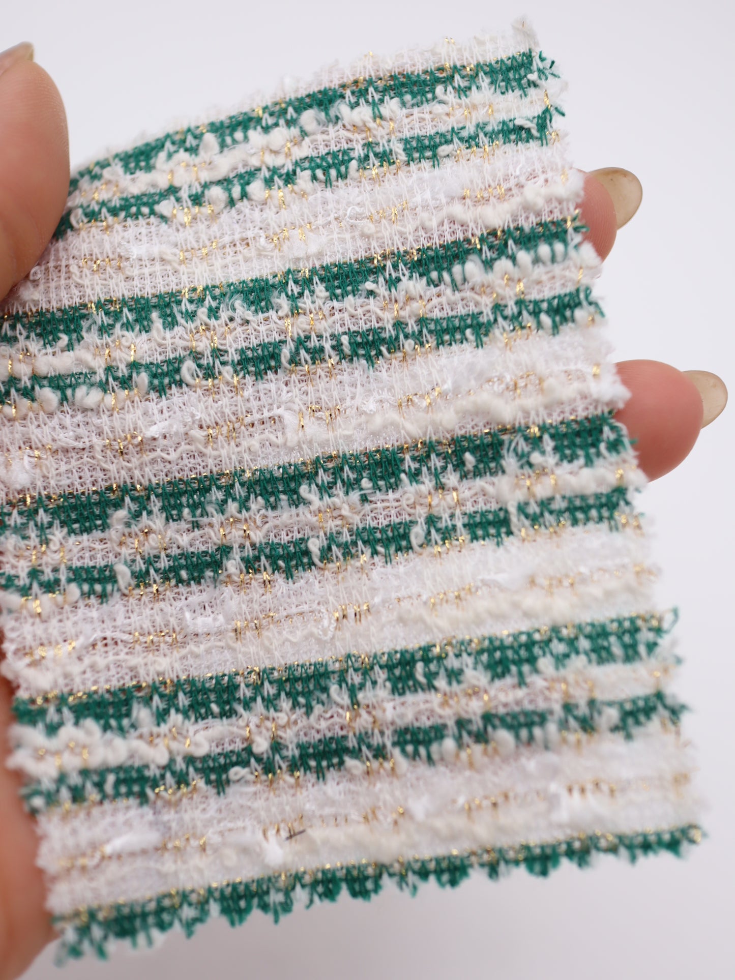 ストレッチ性あるツイード見えラメ糸入りニット生地【26SS-071】