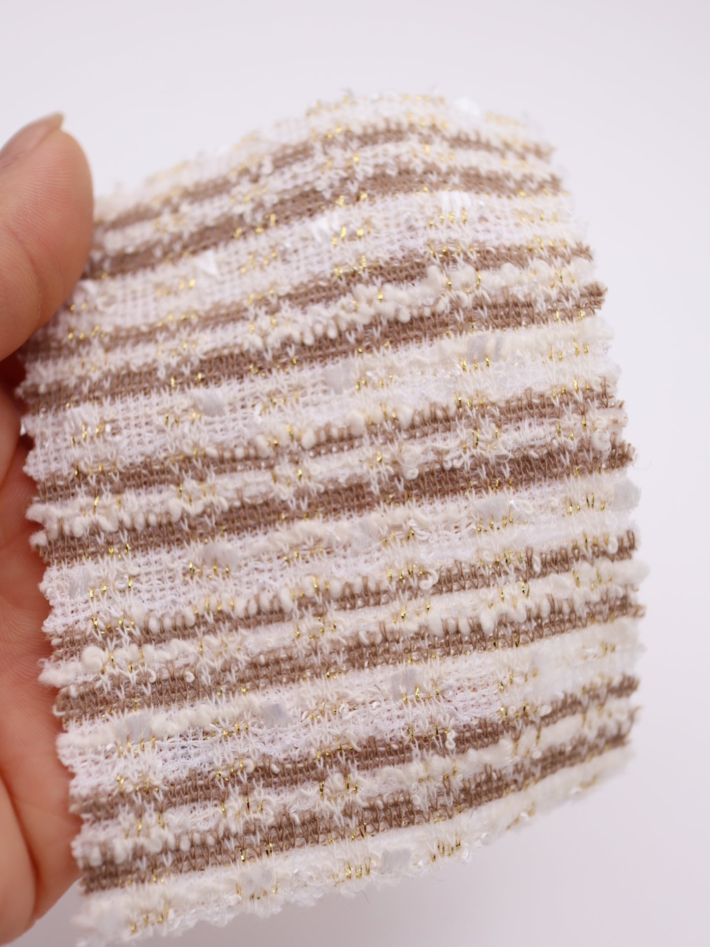 ストレッチ性あるツイード見えラメ糸入りニット生地【26SS-071】