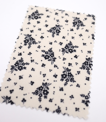 【25SS-125】小花柄シルエットプリントコーデュロイ　/0.5ｙあたり=～ 980円