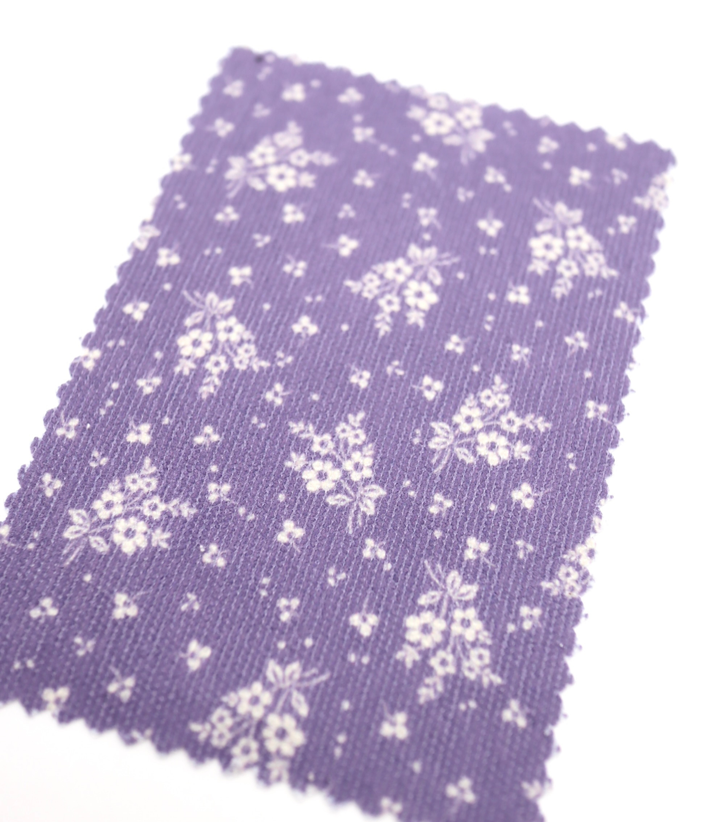 【25SS-125】小花柄シルエットプリントコーデュロイ　/0.5ｙあたり=～ 980円