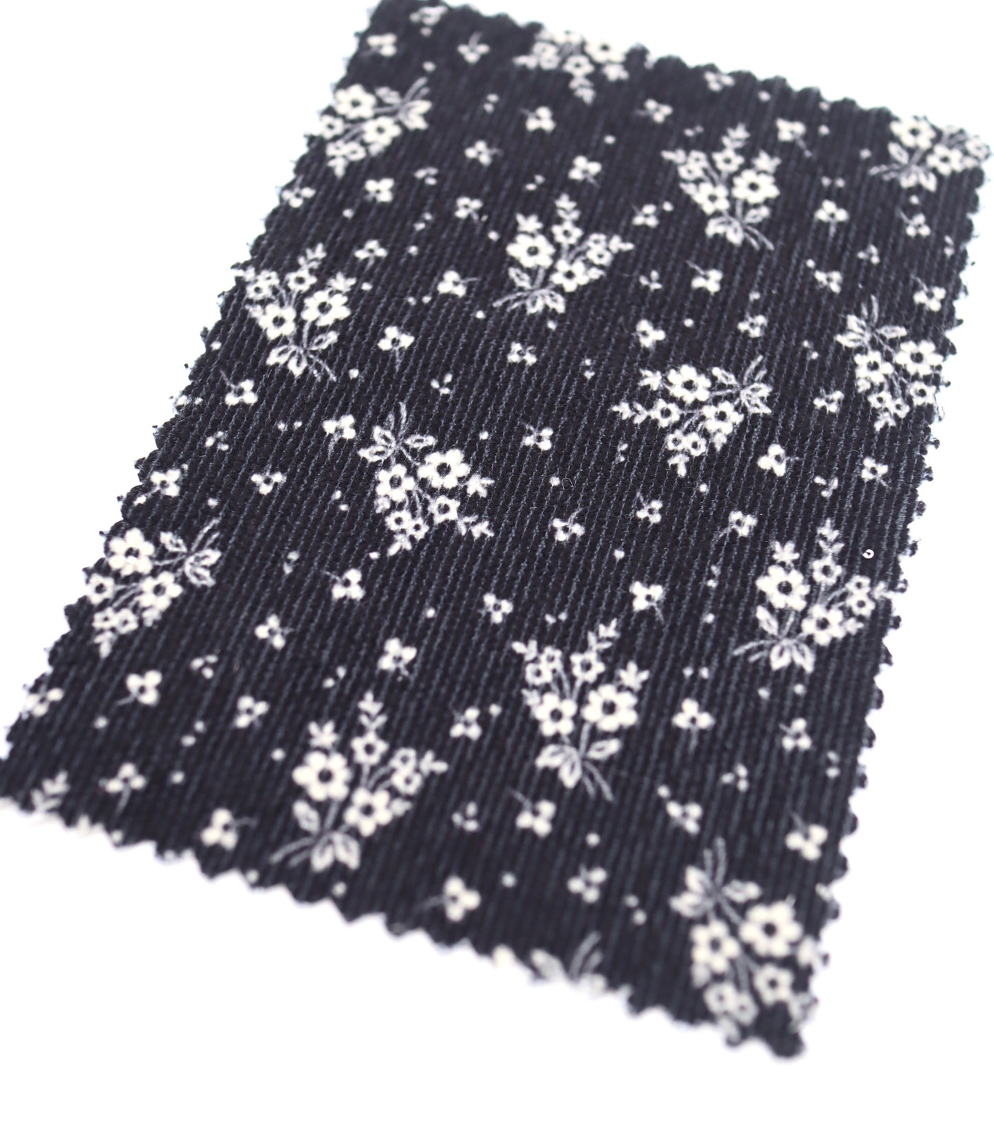 【25SS-125】小花柄シルエットプリントコーデュロイ　/0.5ｙあたり=～ 980円