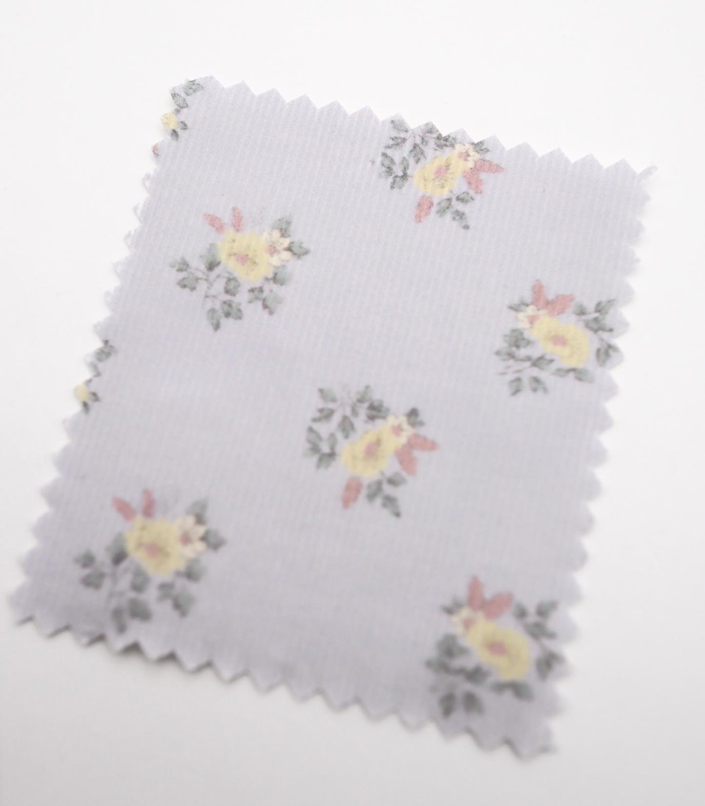 【25SS-118】小花柄プリントコーデュロイ　/0.5ｙあたり=～ 835円