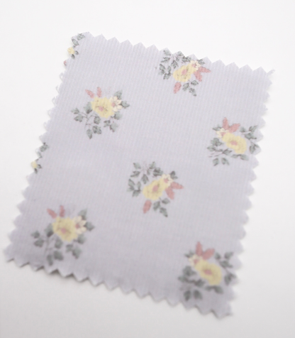 【25SS-118】小花柄プリントコーデュロイ　/0.5ｙあたり=～ 835円