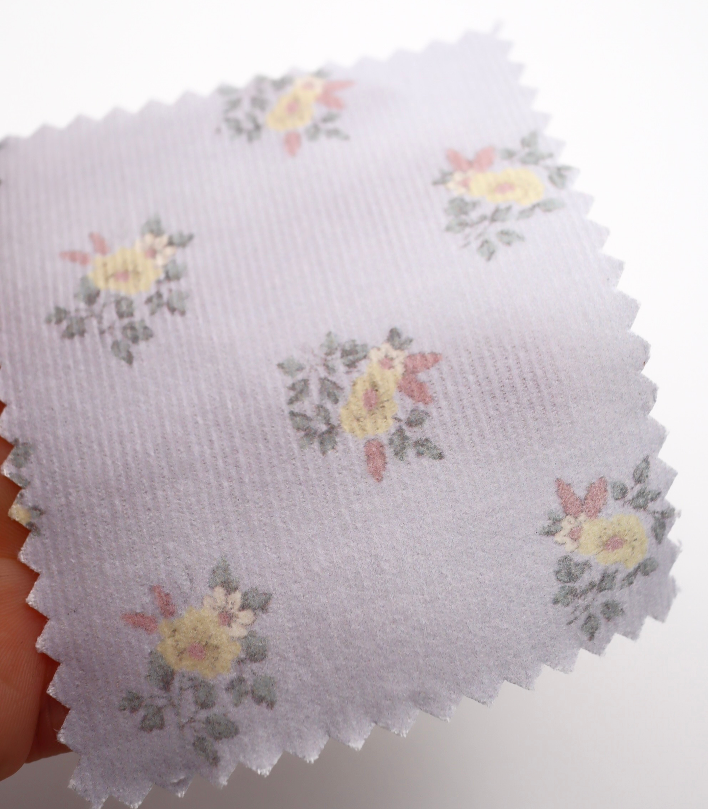 【25SS-118】小花柄プリントコーデュロイ　/0.5ｙあたり=～ 835円