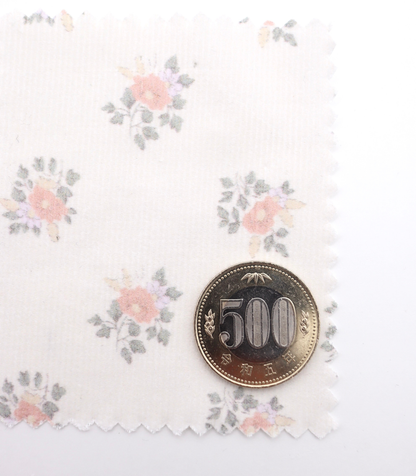 【25SS-118】小花柄プリントコーデュロイ　/0.5ｙあたり=～ 835円